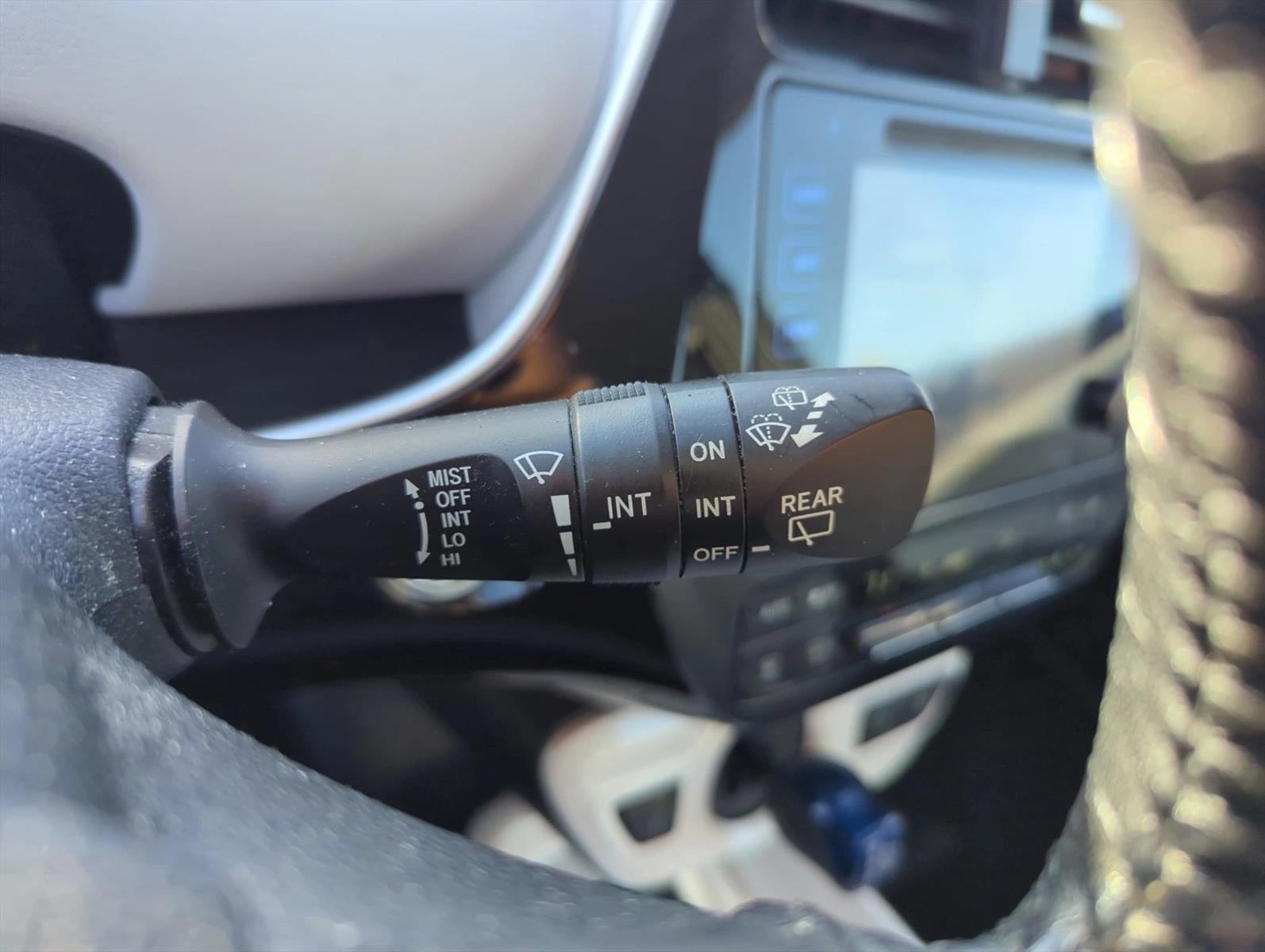 2017 Toyota Prius Three (GS)