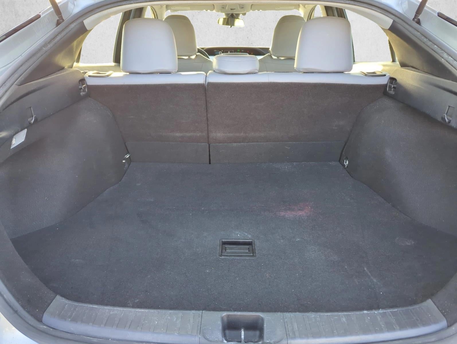 2017 Toyota Prius Three (GS)