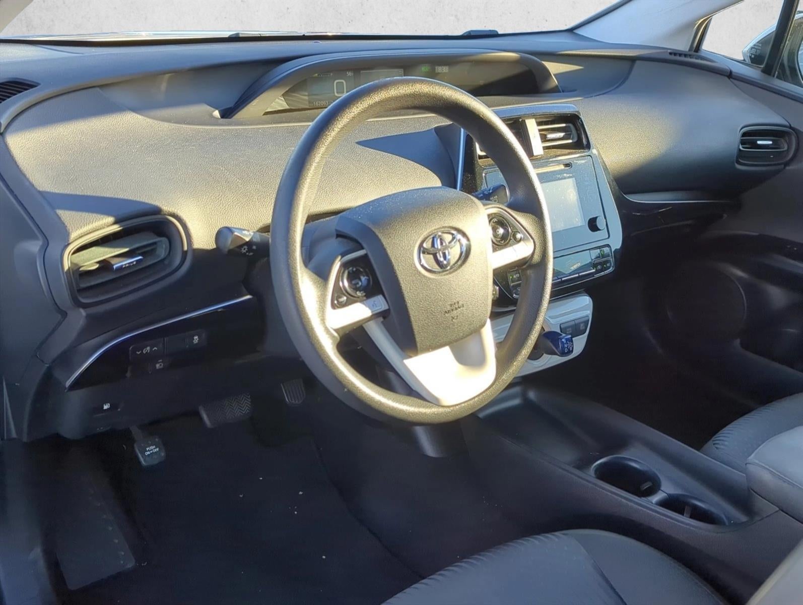 2017 Toyota Prius Two (SE)