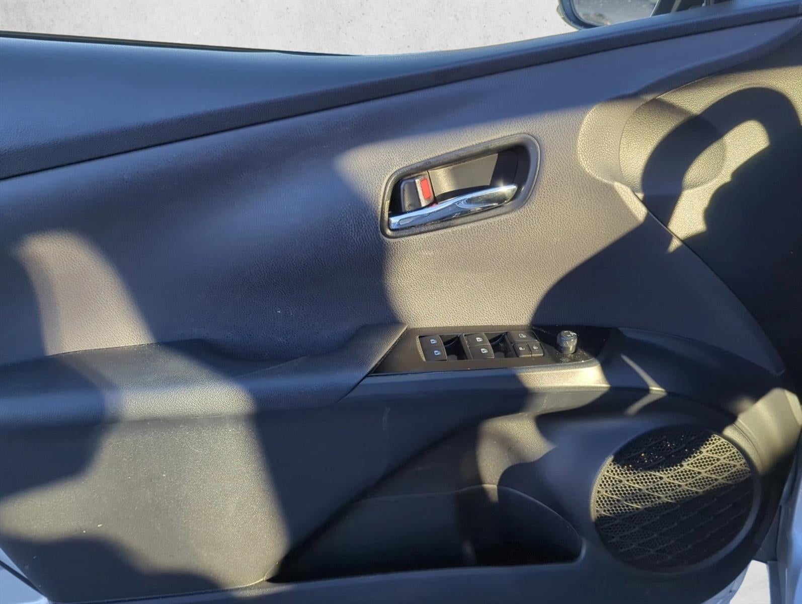 2017 Toyota Prius Two (SE)