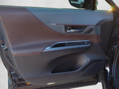 2021 Toyota Venza Limited AWD (GS)