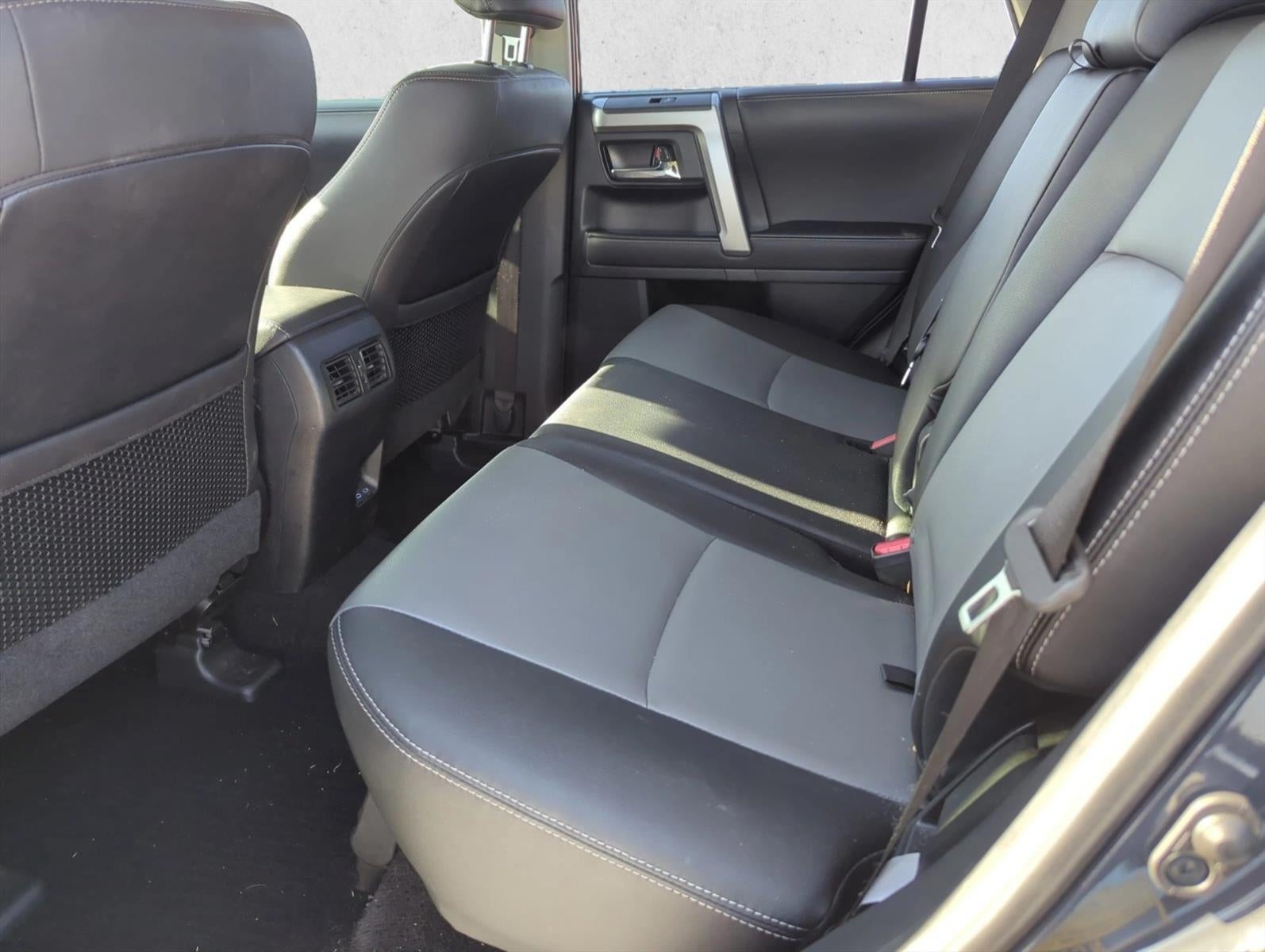 2024 Toyota 4Runner SR5 Premium 2WD (Natl)