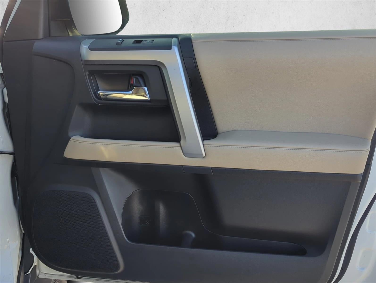 2023 Toyota 4Runner SR5 Premium 2WD (Natl)