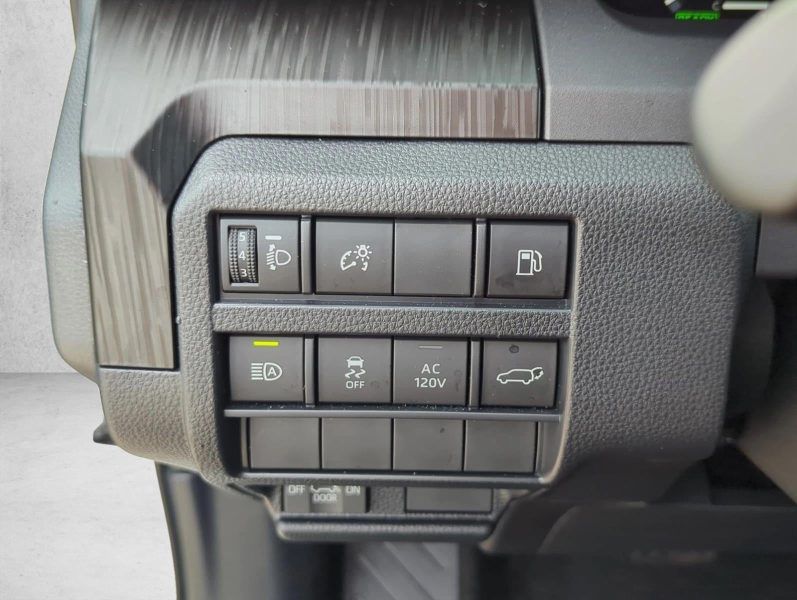 2026 Toyota 4Runner Hybrid Platinum 4WD (Natl)