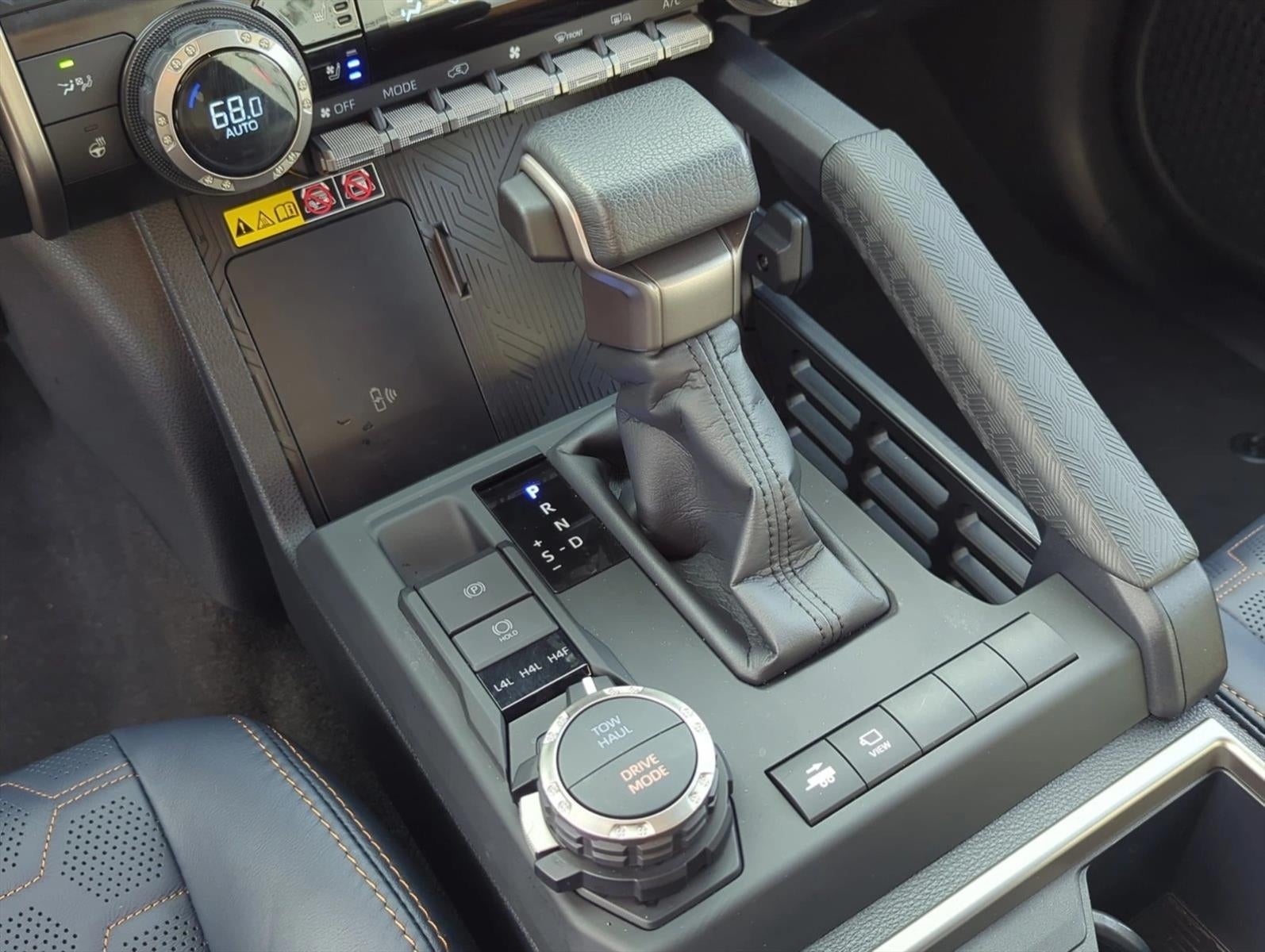 2026 Toyota 4Runner Hybrid Platinum 4WD (Natl)