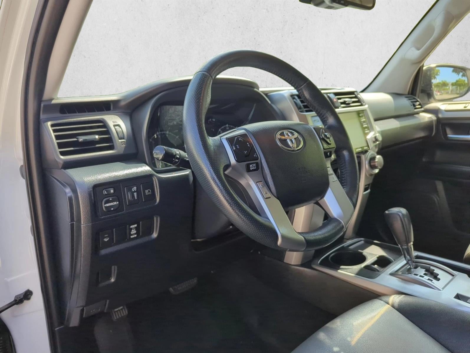 2020 Toyota 4Runner SR5 Premium 2WD (Natl)