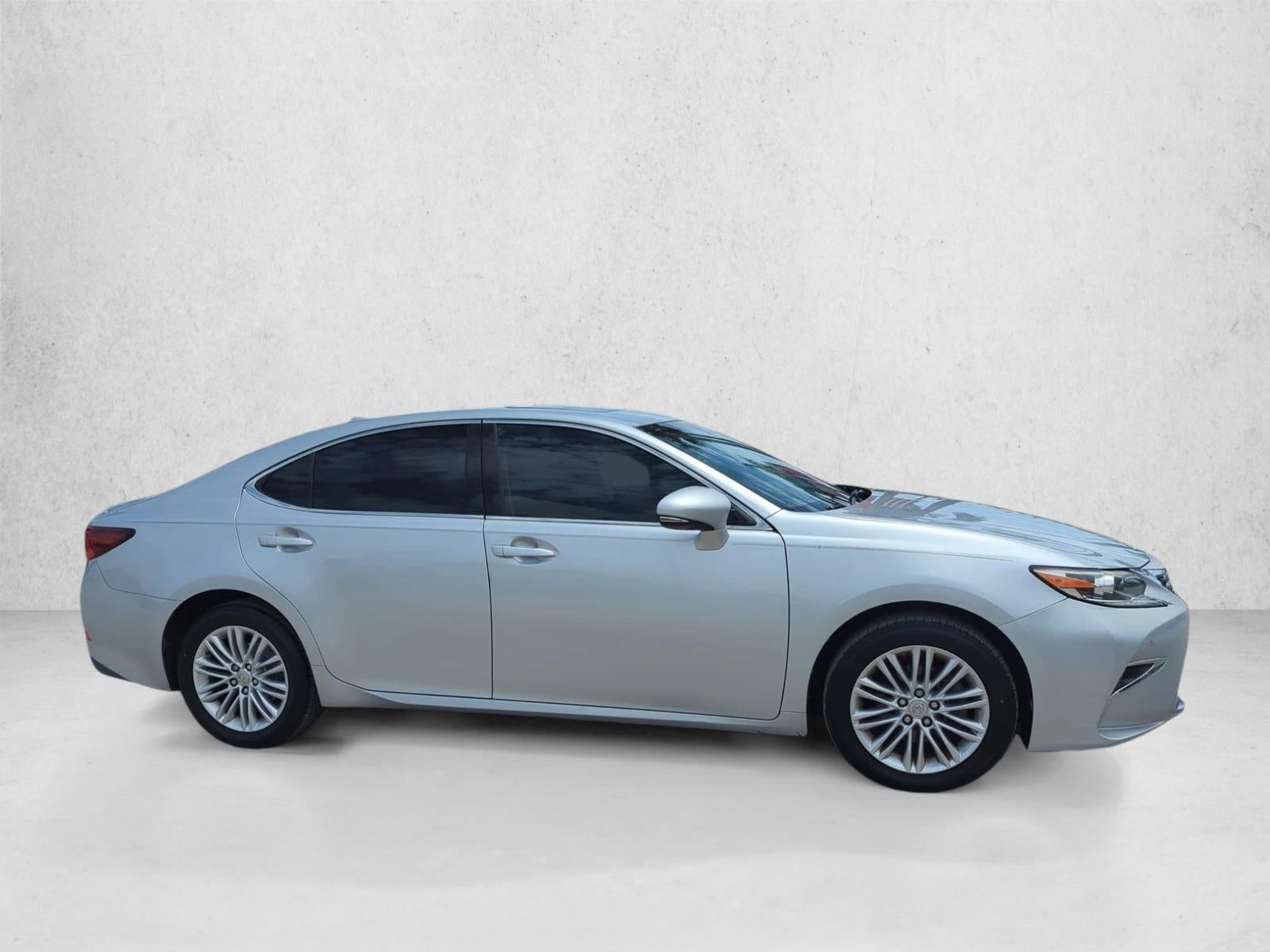 2016 Lexus ES 350 4dr Sdn