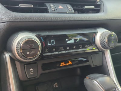 2024 Toyota RAV4 Hybrid XLE Premium AWD (Natl)