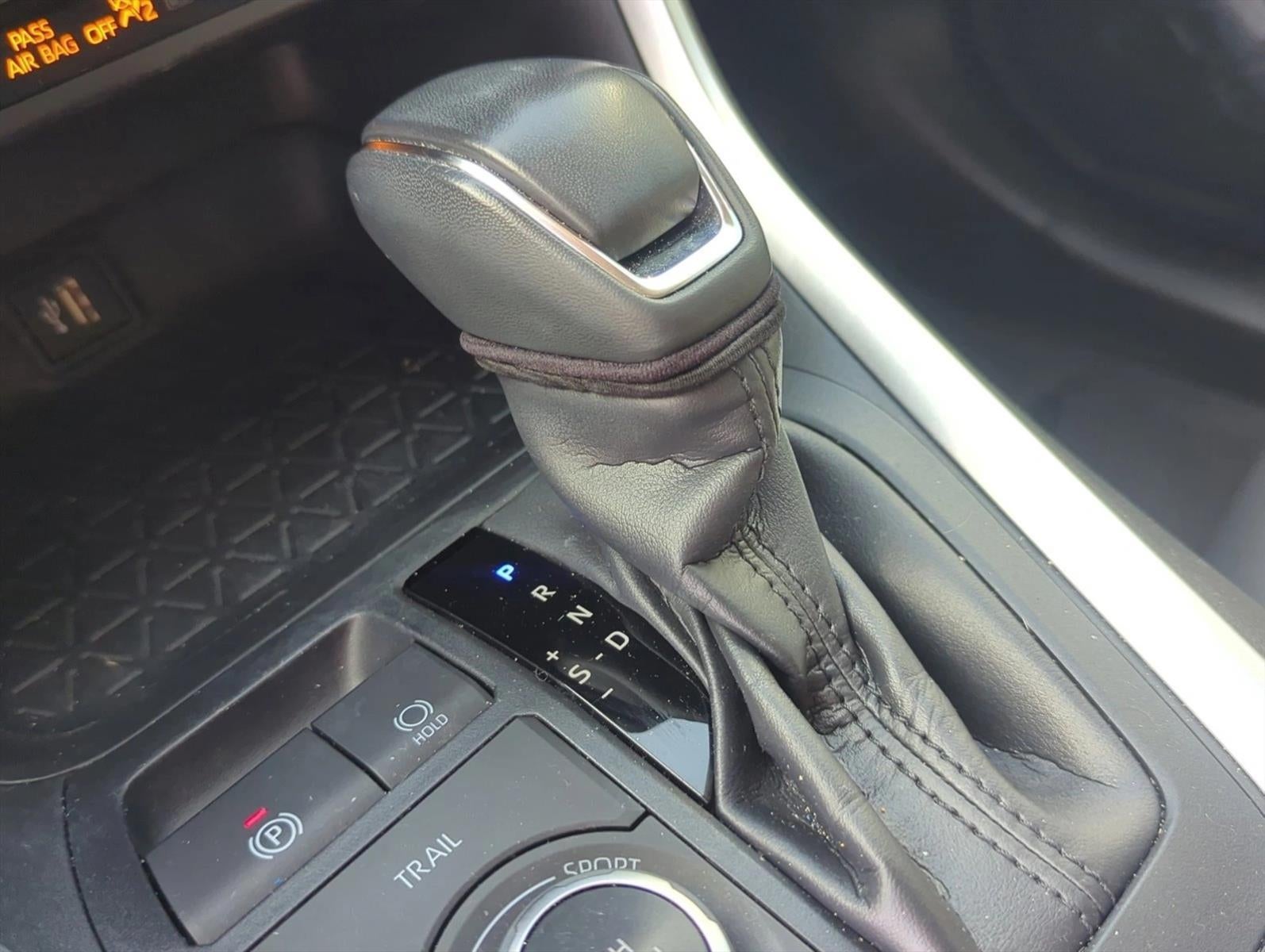 2024 Toyota RAV4 Hybrid XLE Premium AWD (Natl)