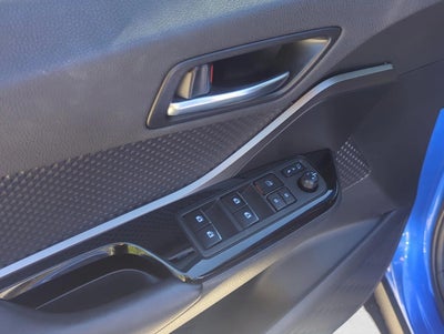 2019 Toyota C-HR XLE FWD (Natl)