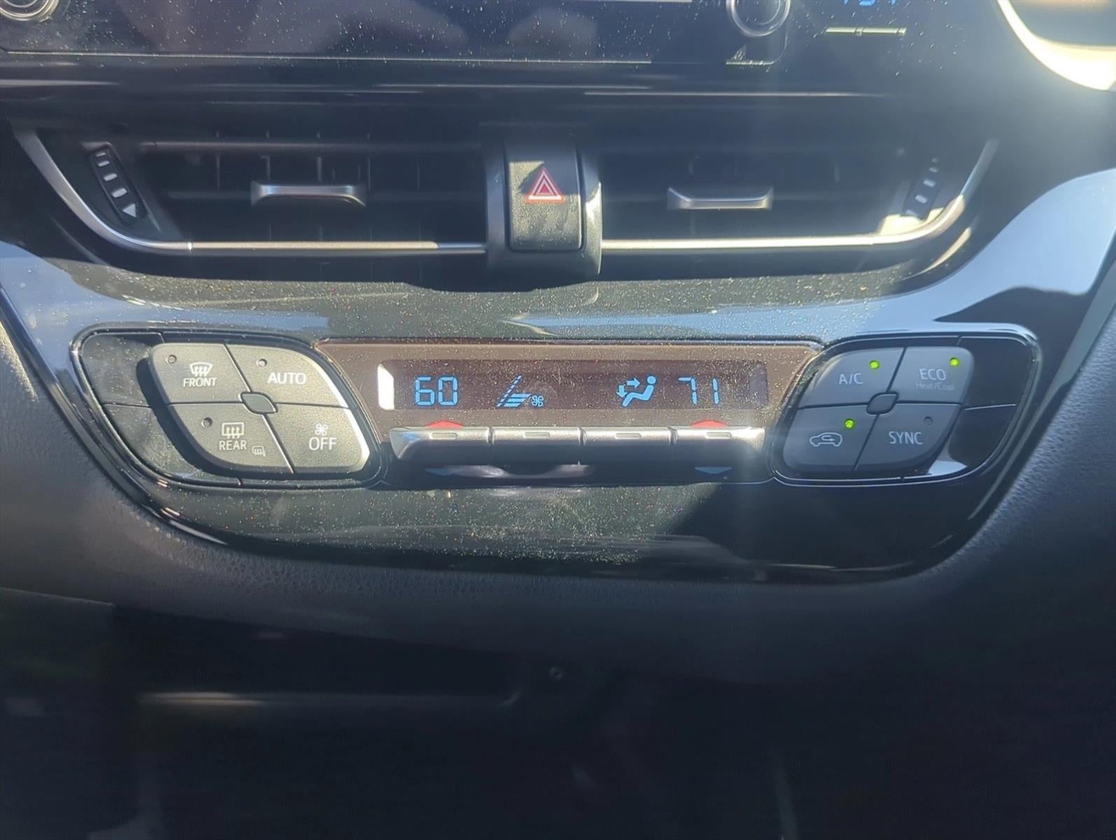 2019 Toyota C-HR XLE FWD (Natl)