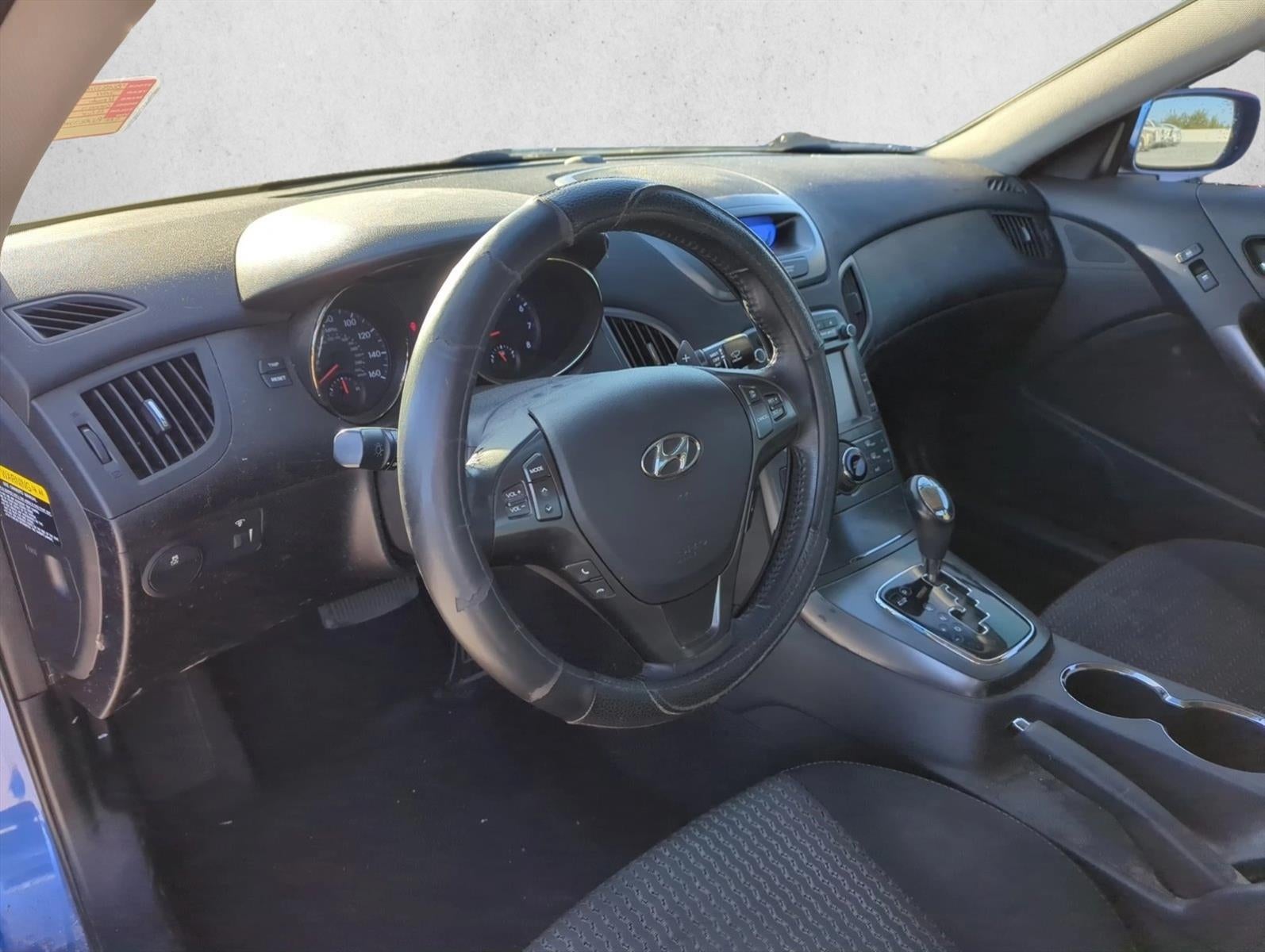 2011 Hyundai GENESIS Coupe 2dr 2.0T Auto Premium