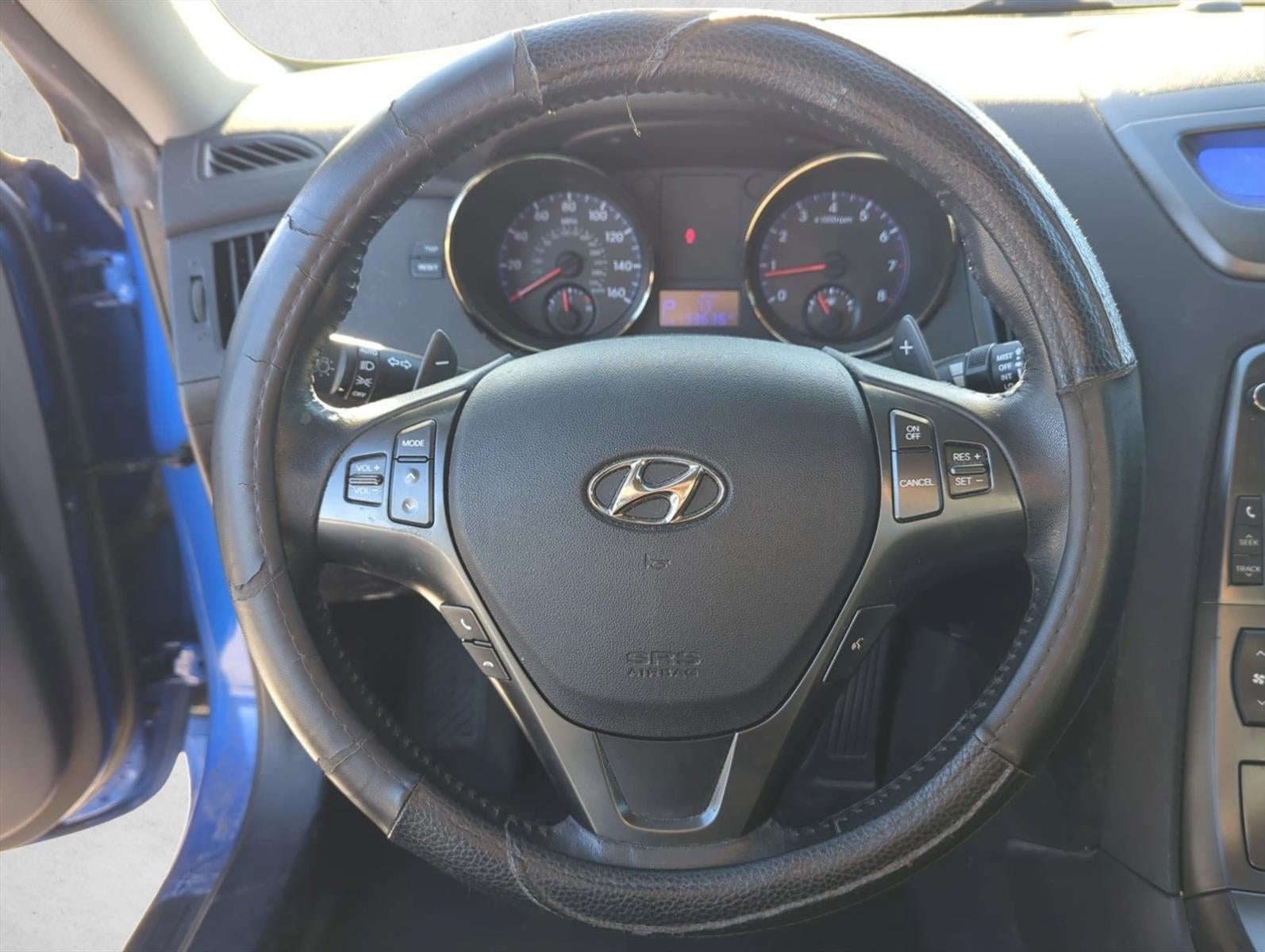 2011 Hyundai GENESIS Coupe 2dr 2.0T Auto Premium