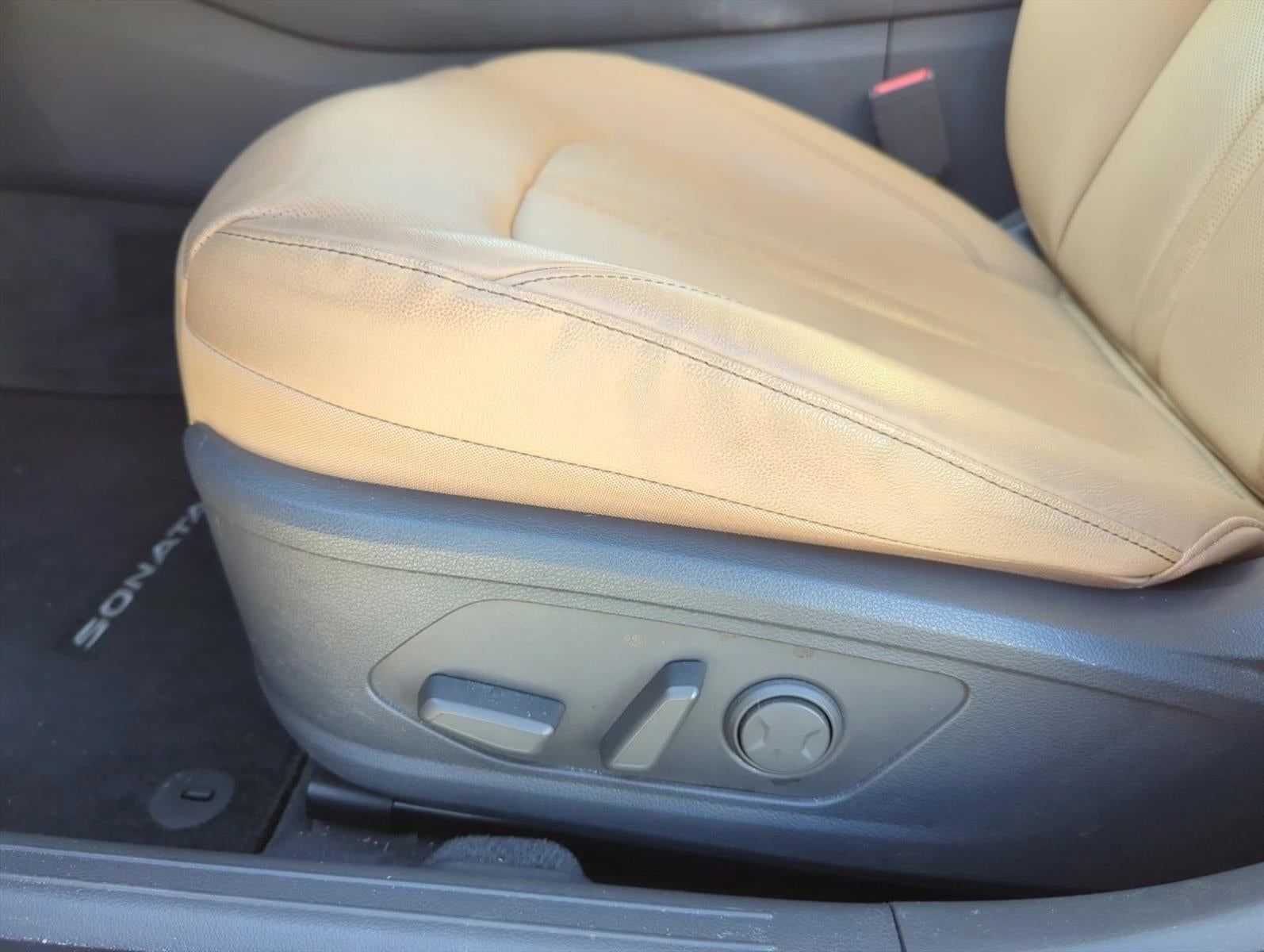 2021 Hyundai SONATA Hybrid Limited 2.0L