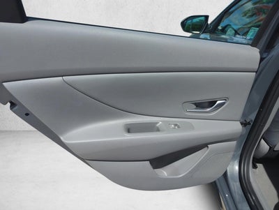 2025 Hyundai ELANTRA SEL Convenience IVT