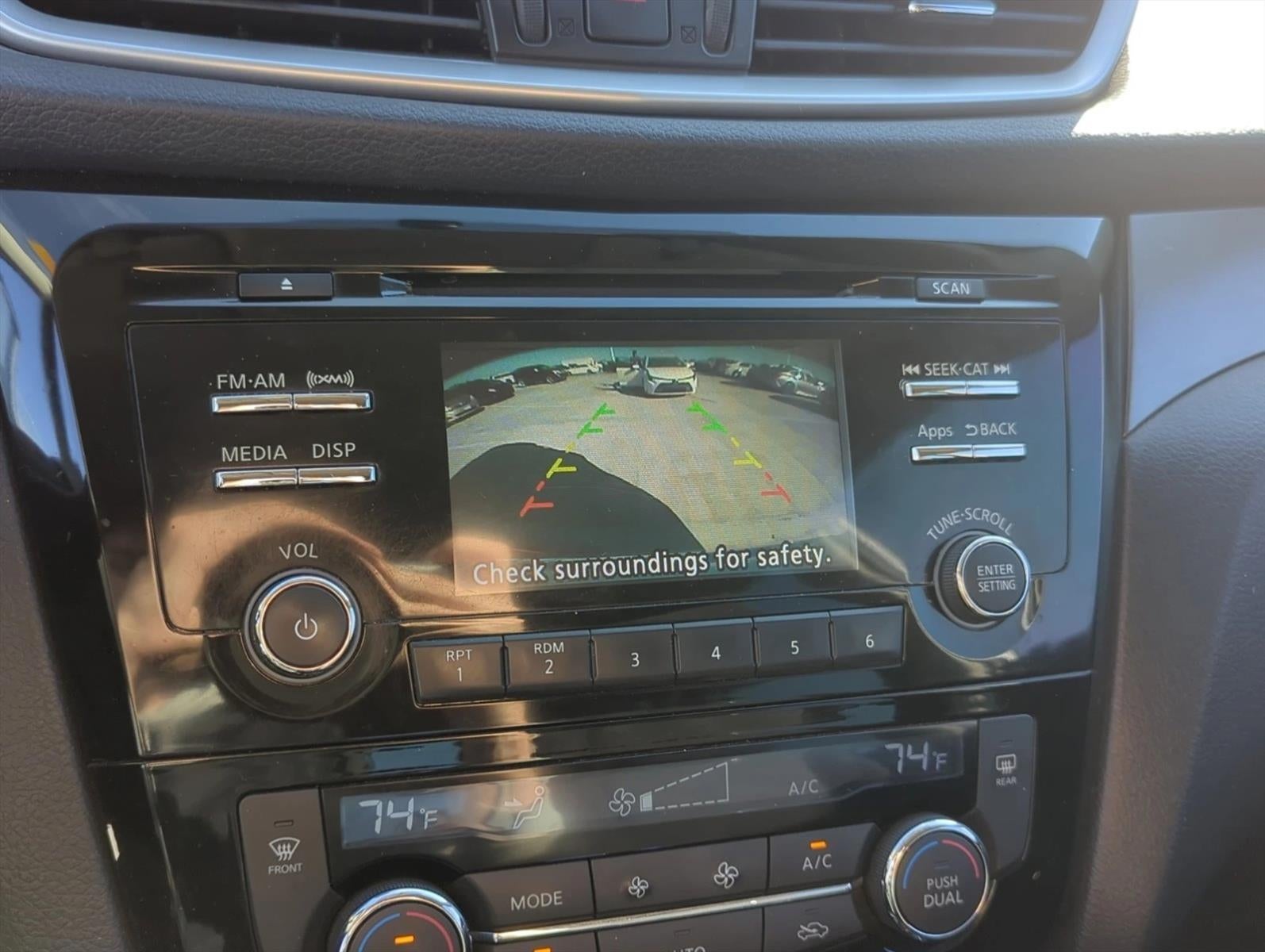 2016 Nissan Rogue FWD 4dr SV