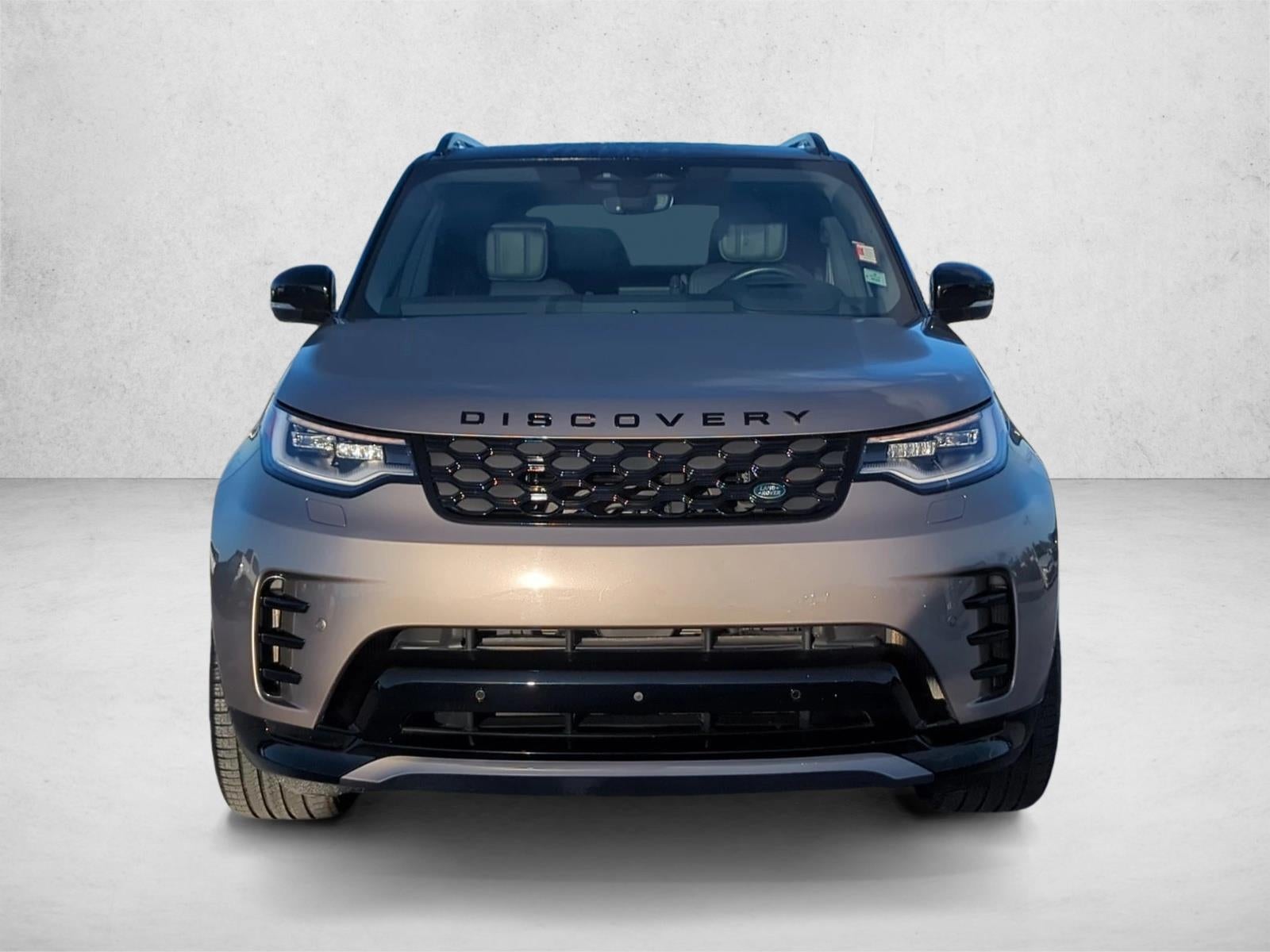 2024 Land Rover Discovery P360 Dynamic SE