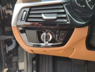 2019 BMW 530i xDrive Sedan