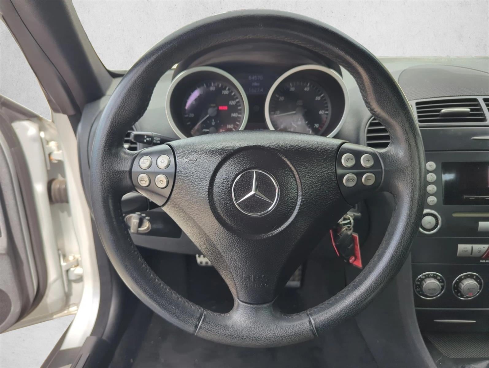 2005 Mercedes-Benz SLK Base