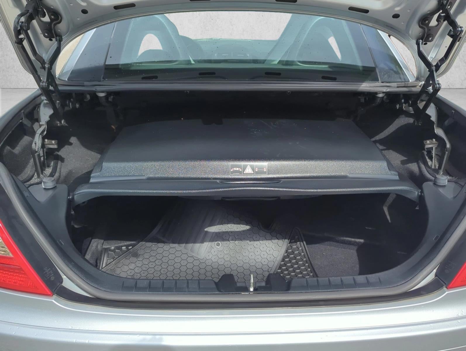 2005 Mercedes-Benz SLK Base