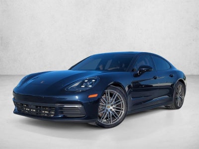2018 Porsche Panamera 4 AWD
