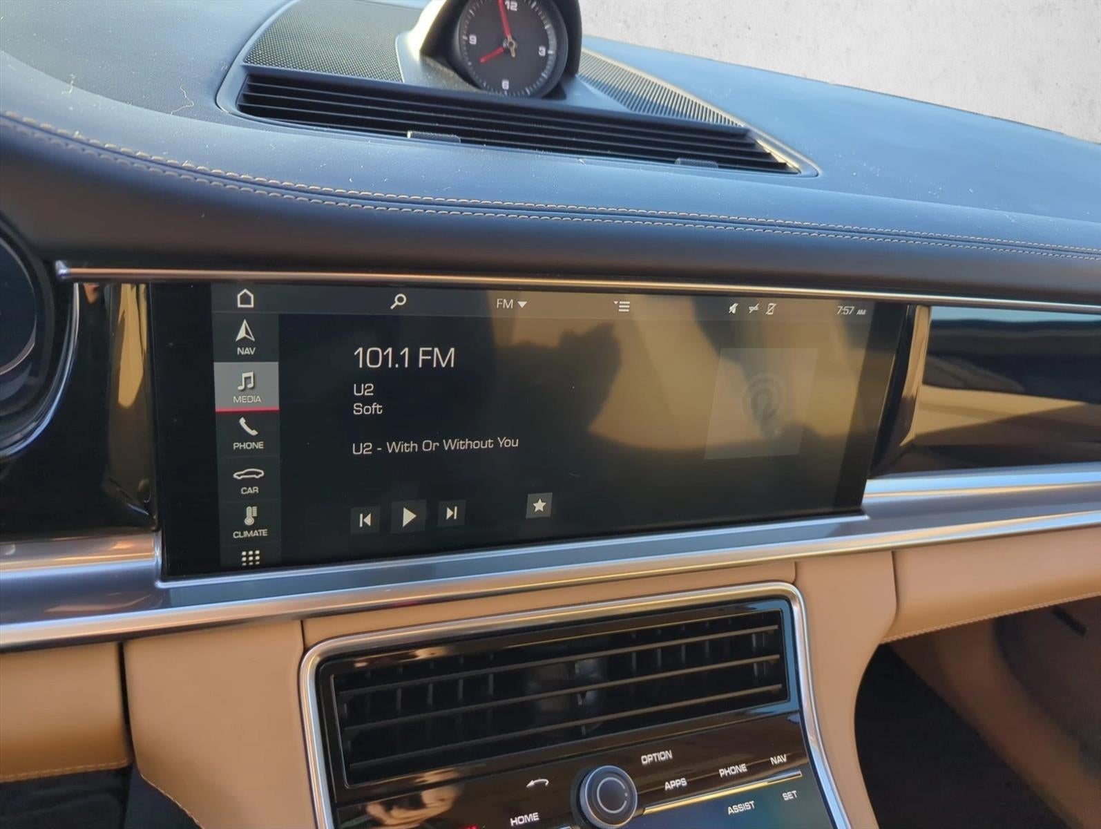 2018 Porsche Panamera 4 AWD