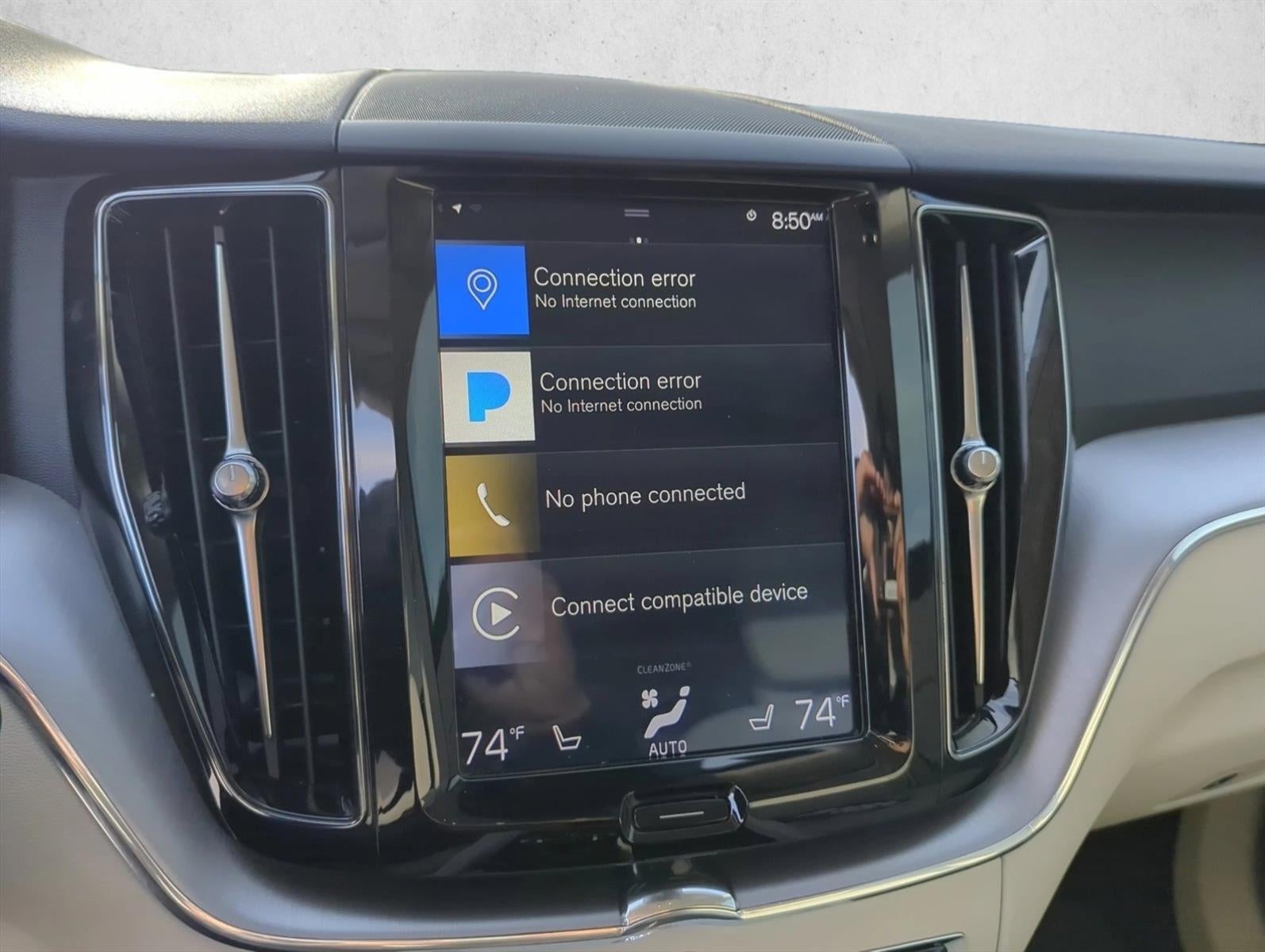 2020 Volvo XC60 T5 FWD Momentum