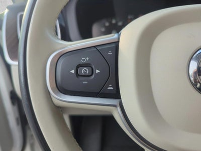 2021 Volvo XC60 T5 FWD Momentum