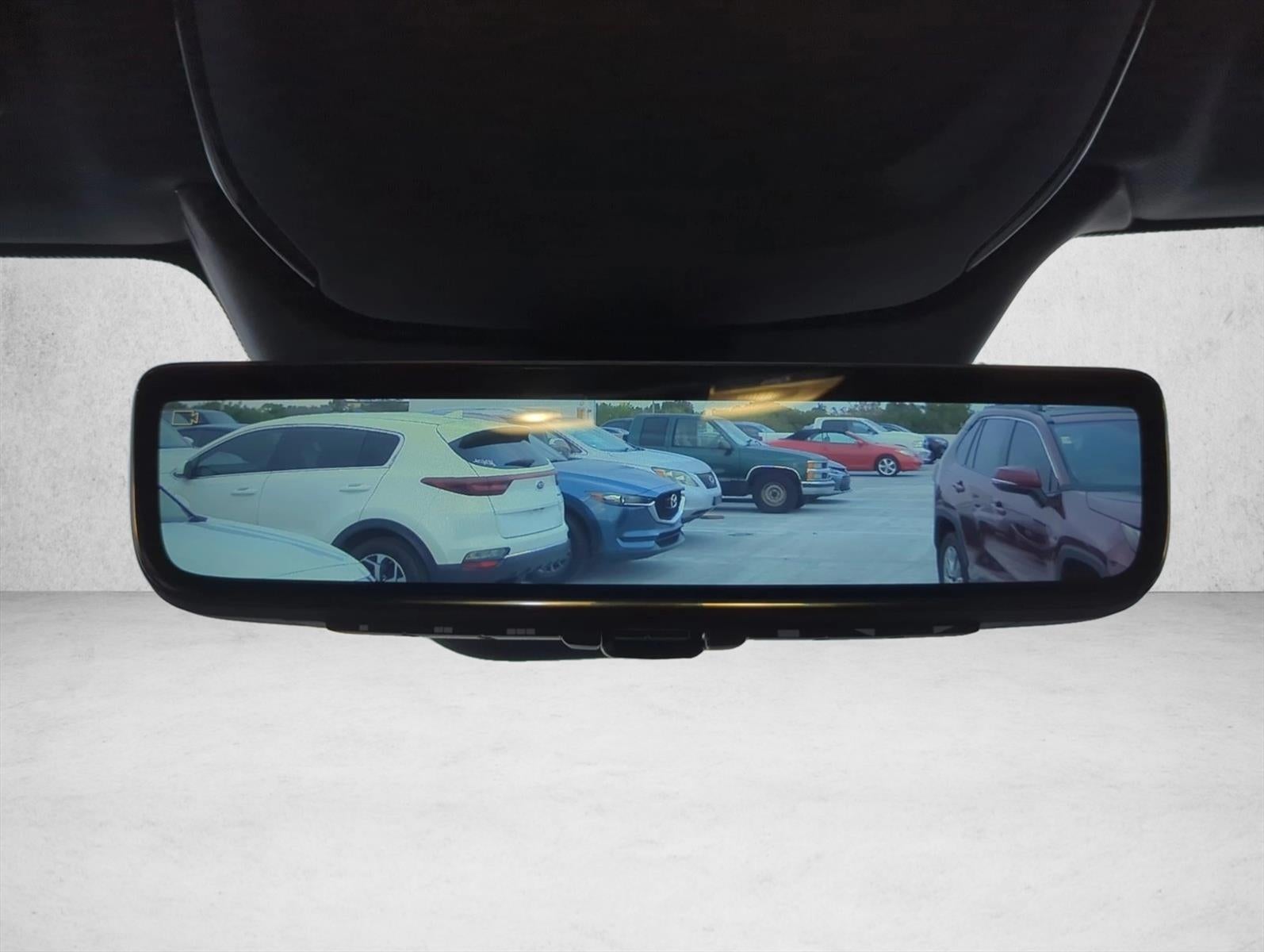 2025 Volvo XC60 B5 AWD Ultra