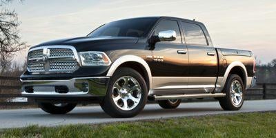 2017 RAM 1500 Lone Star 4x4 Crew Cab 6'4" Box