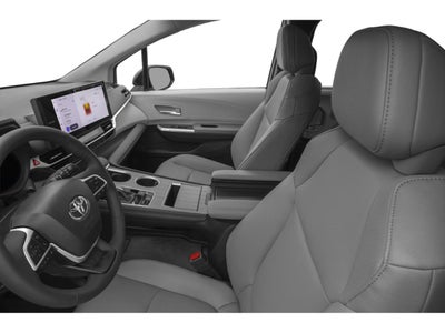 2025 Toyota Sienna XLE FWD 8-Passenger (Natl)