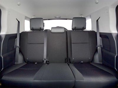 2010 Toyota FJ Cruiser RWD 4dr Auto (Natl)