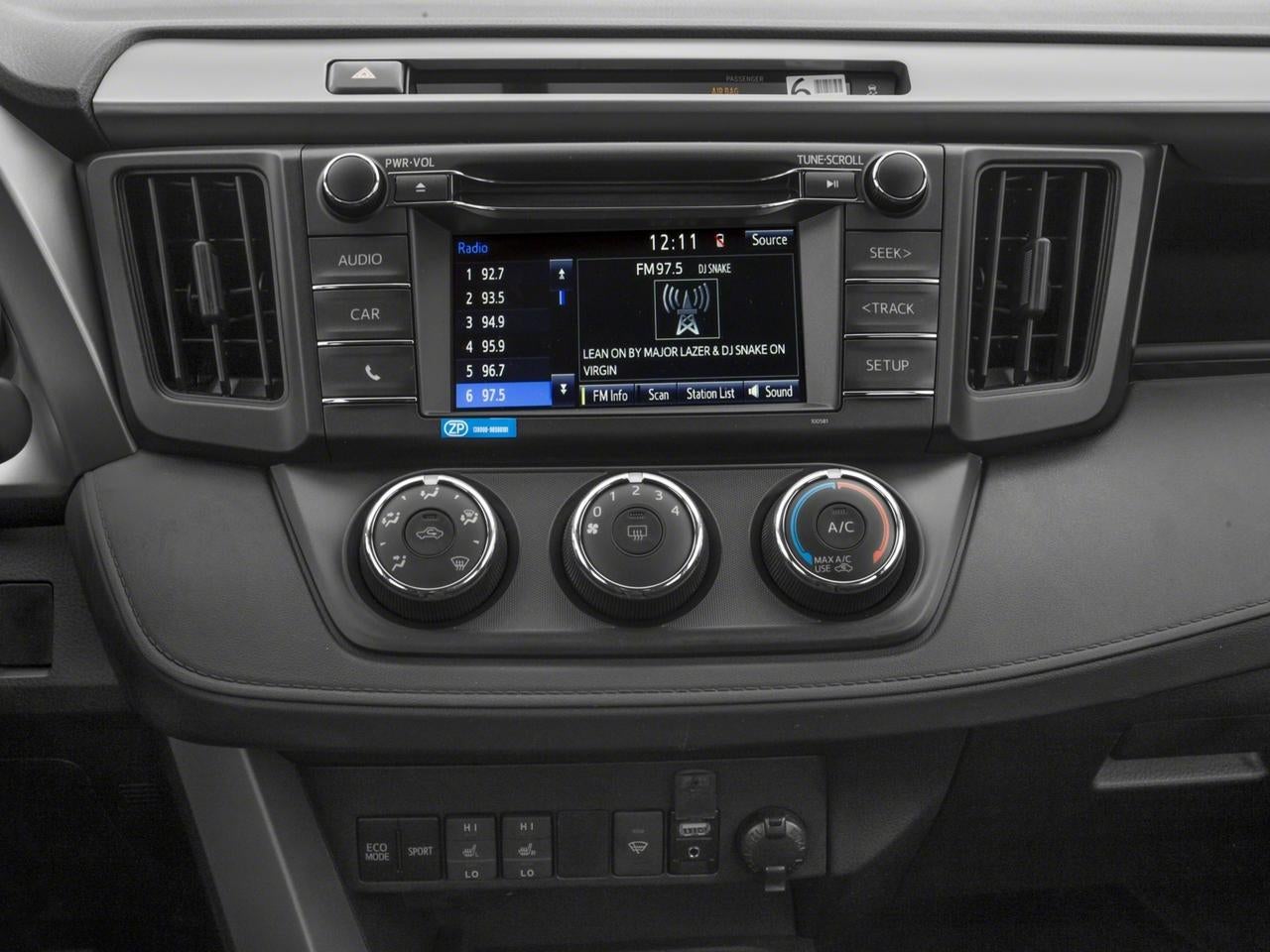 2018 Toyota RAV4 LE FWD (GS)