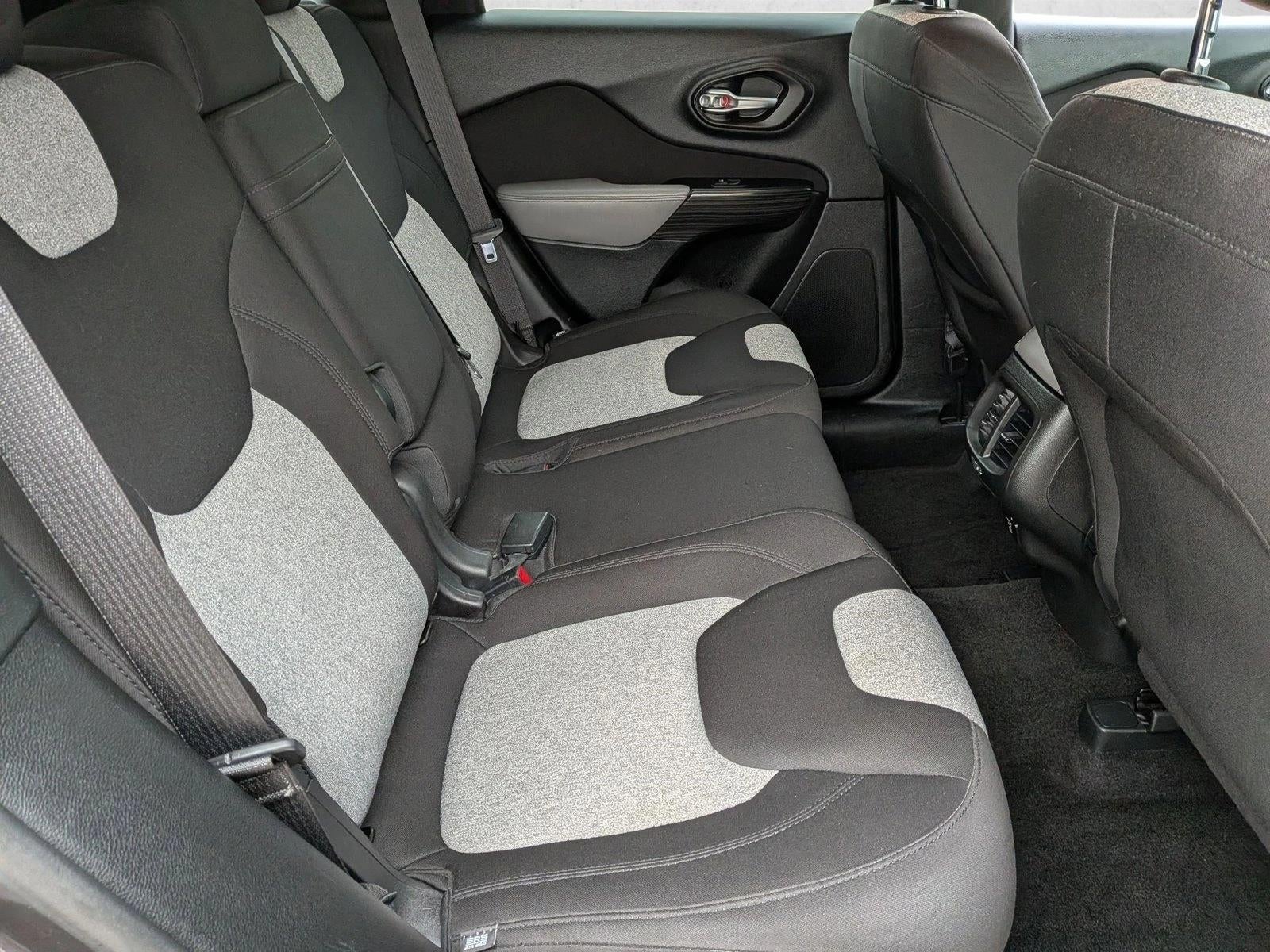 2014 Jeep Cherokee FWD 4dr Latitude