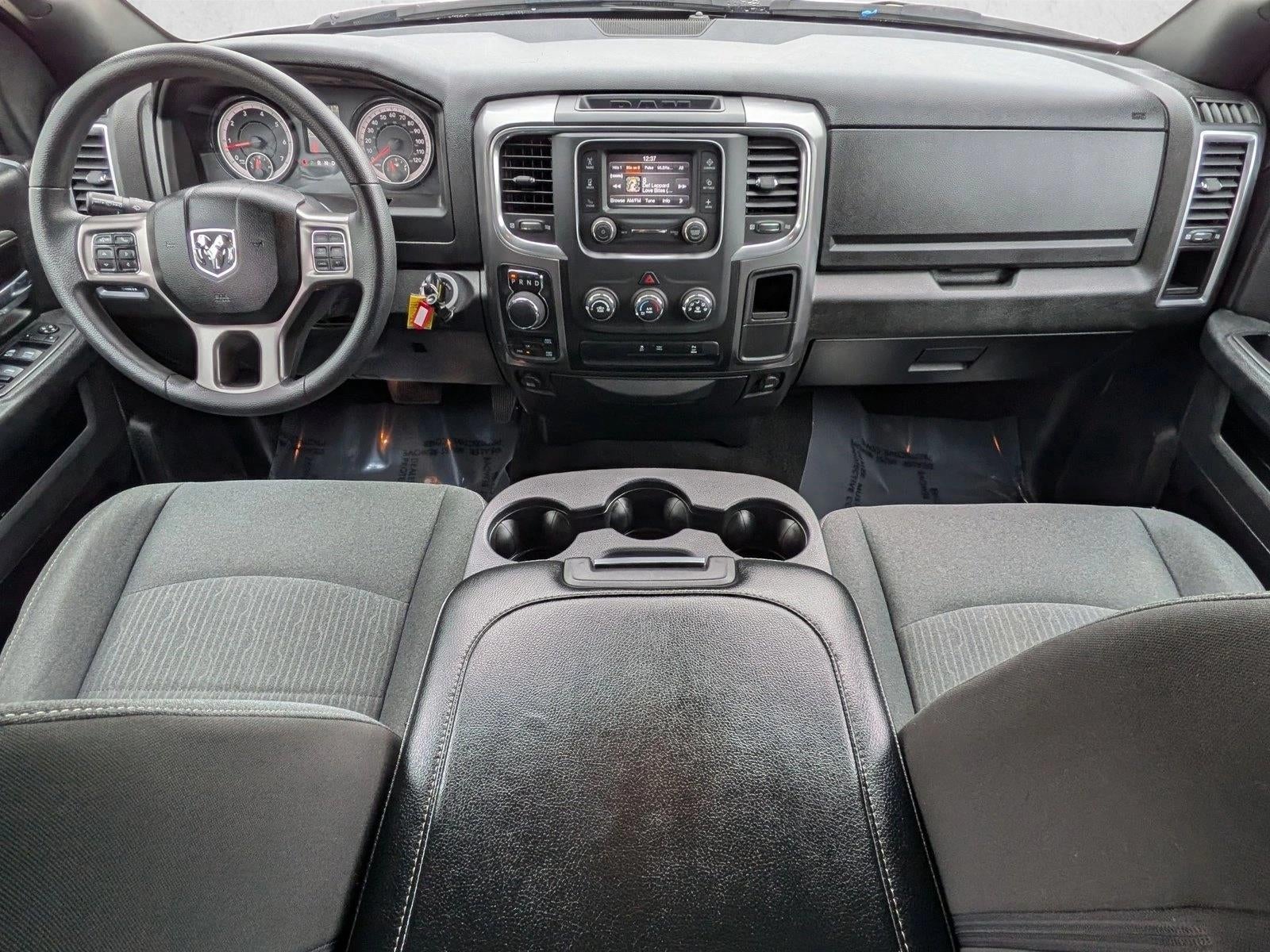 2024 RAM 1500 Classic Warlock 4x4 Crew Cab 5'7" Box