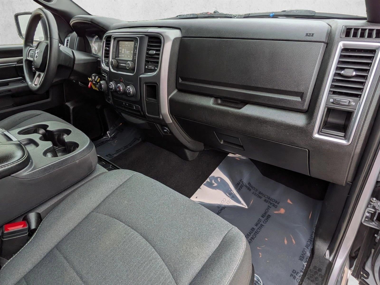 2024 RAM 1500 Classic Warlock 4x4 Crew Cab 5'7" Box