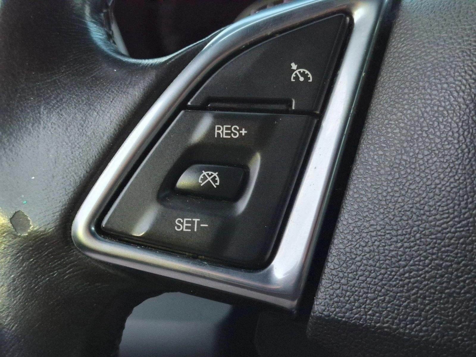 2019 Chevrolet Camaro 2dr Coupe 1LS
