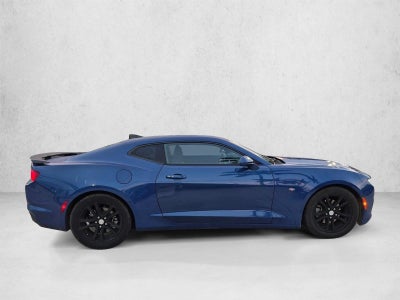 2019 Chevrolet Camaro 2dr Coupe 1LS