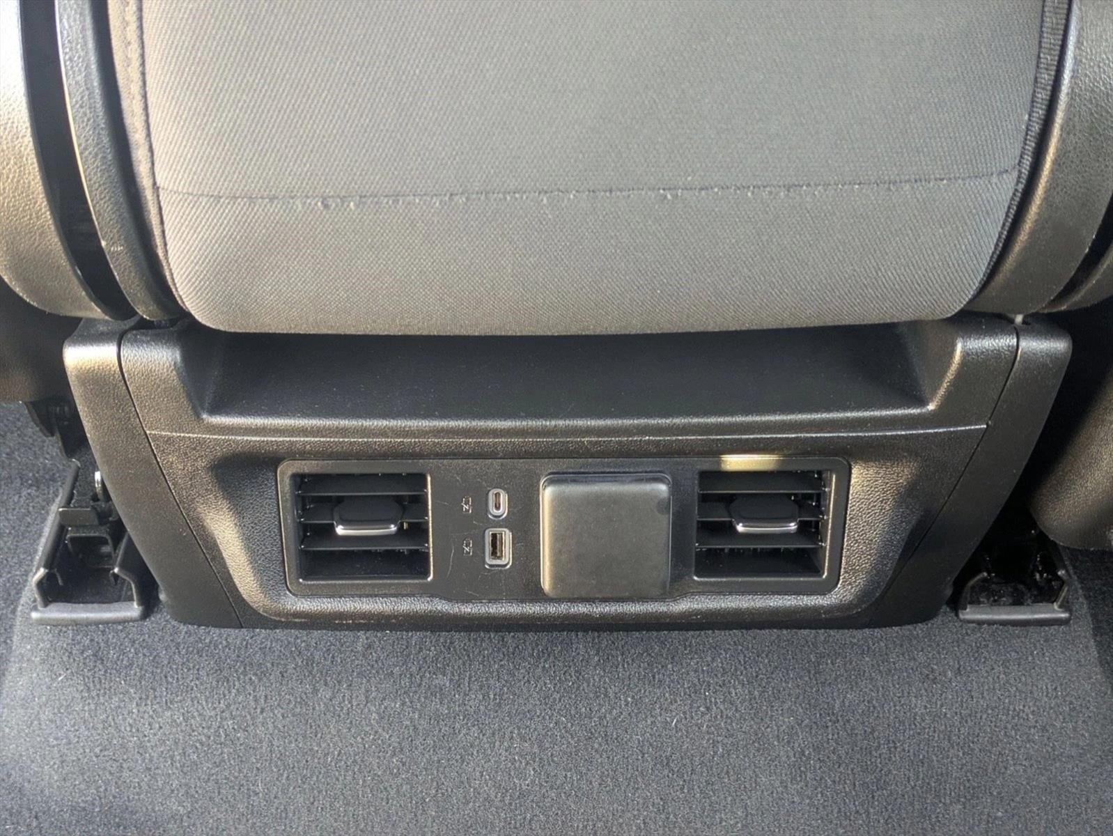 2022 Chevrolet Silverado 1500 Crew Cab Short Box 2-Wheel Drive LT