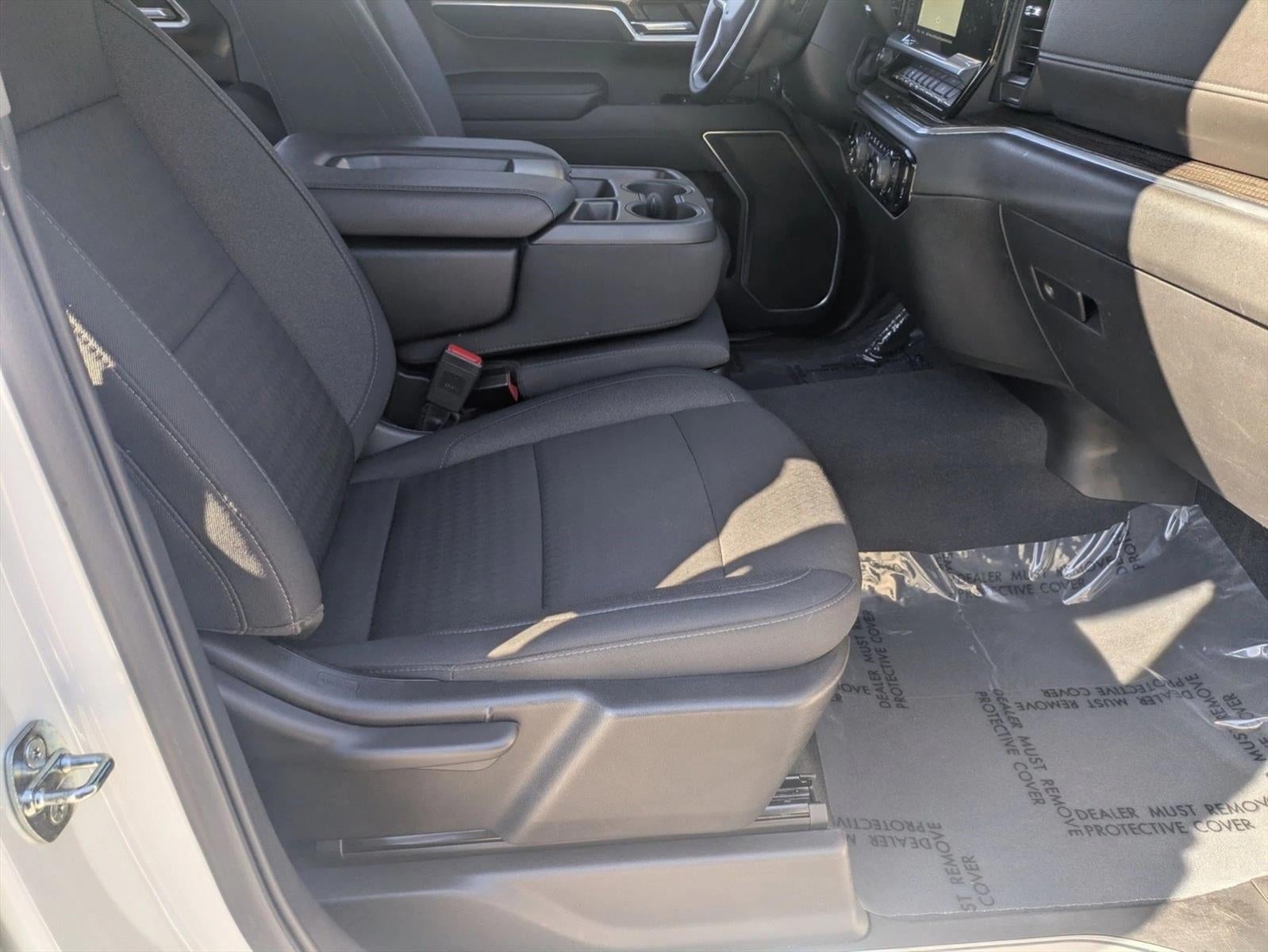 2022 Chevrolet Silverado 1500 Crew Cab Short Box 2-Wheel Drive LT