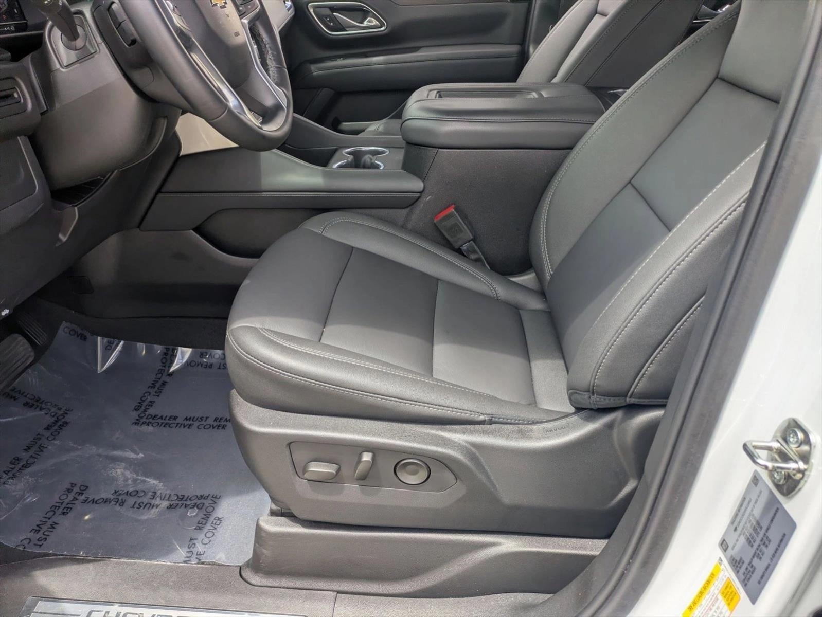 2024 Chevrolet Suburban 2WD LT