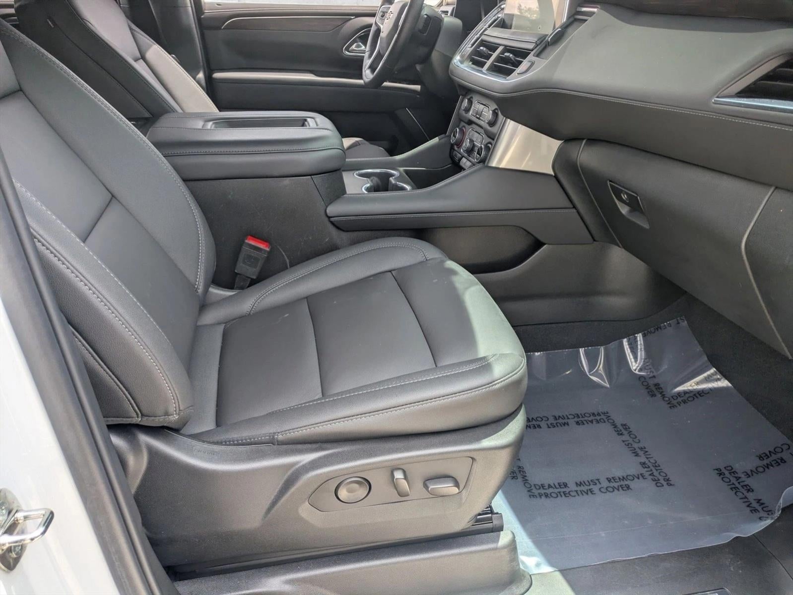 2024 Chevrolet Suburban 2WD LT
