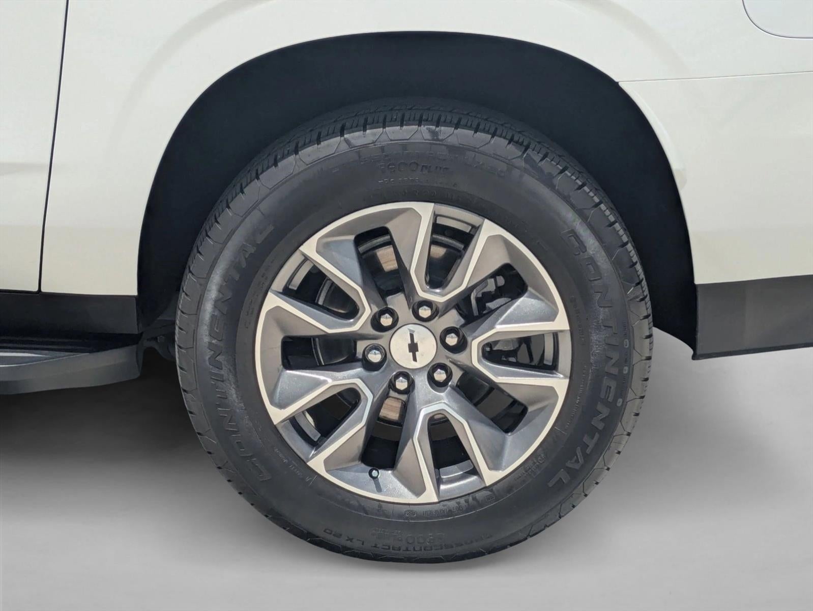 2024 Chevrolet Suburban 2WD LT