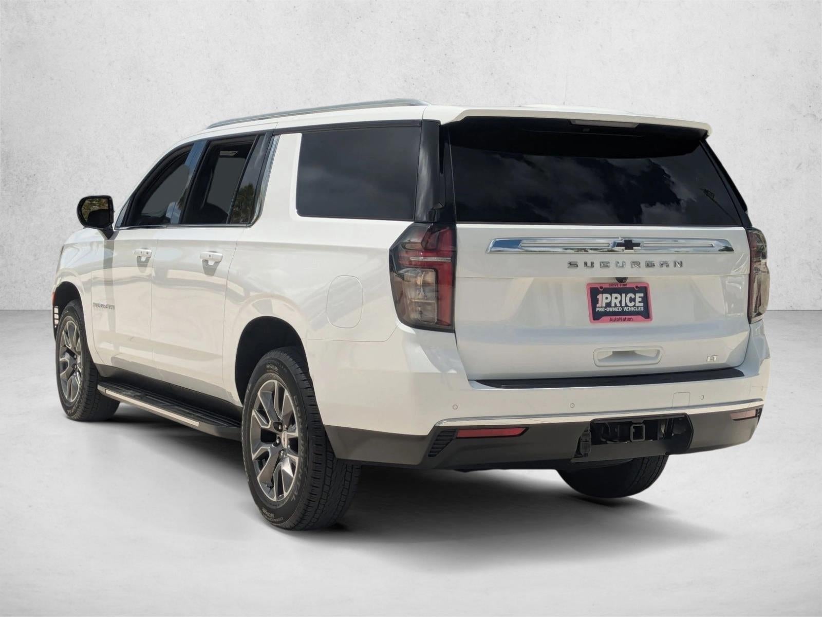 2024 Chevrolet Suburban 2WD LT