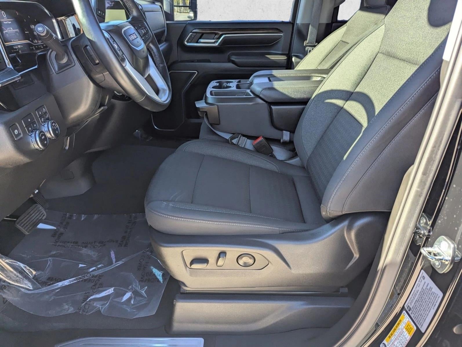 2024 GMC Sierra 2500 HD Double Cab Standard Box 4-Wheel Drive SLE