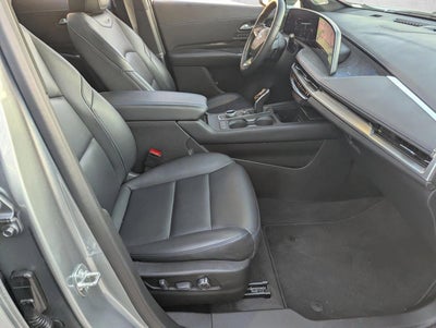 2024 Cadillac XT4 FWD 4dr Sport