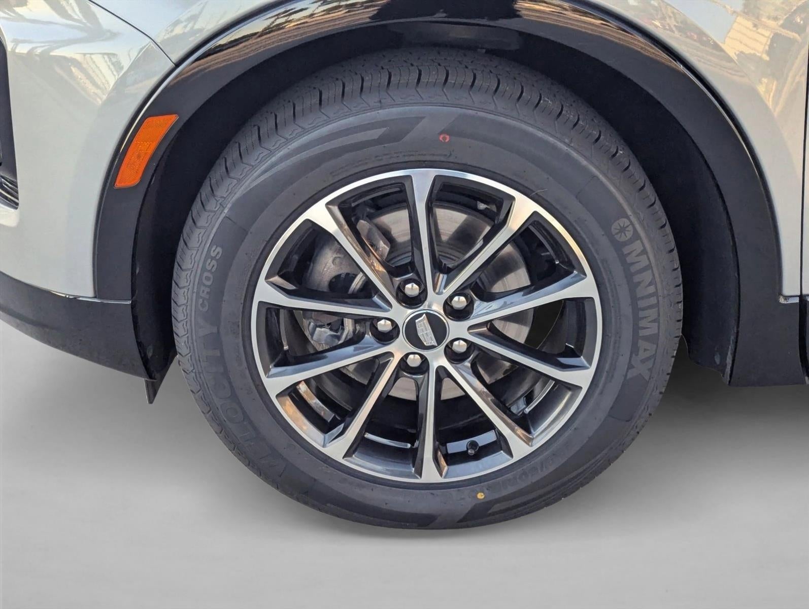 2024 Cadillac XT4 FWD 4dr Sport