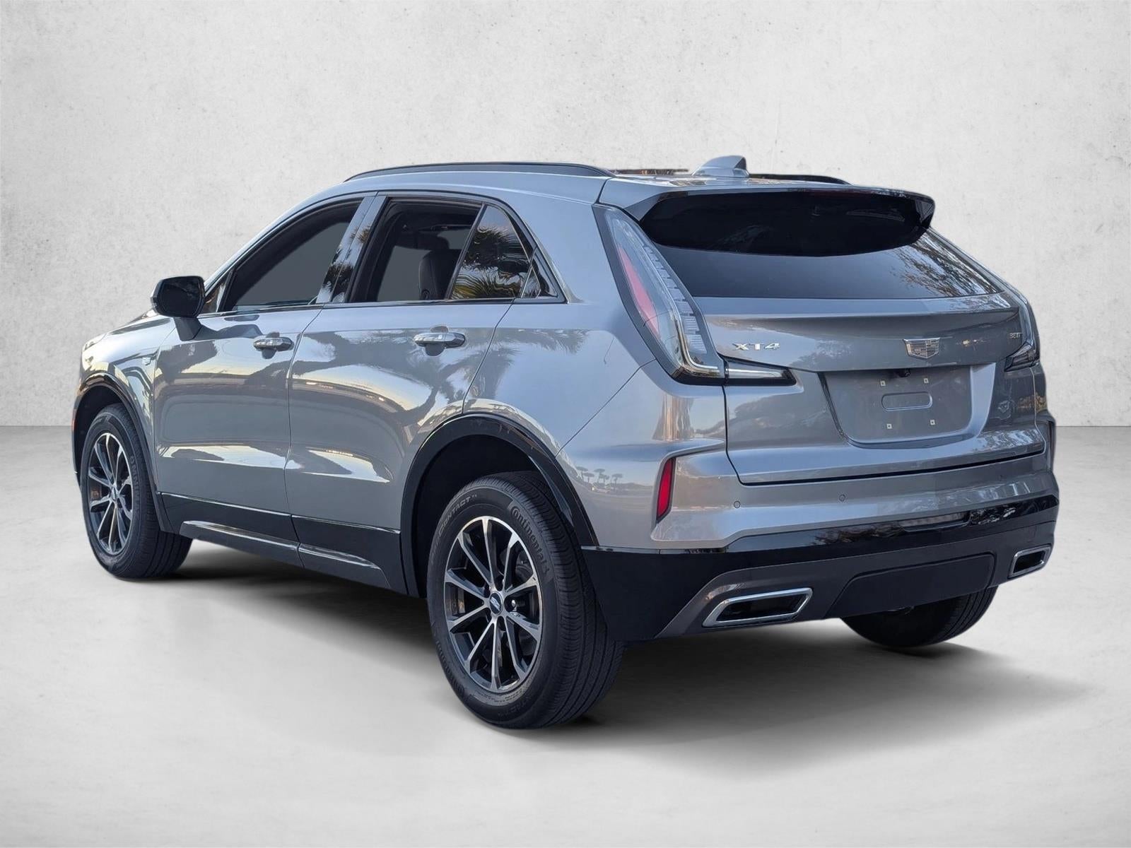 2024 Cadillac XT4 FWD 4dr Sport