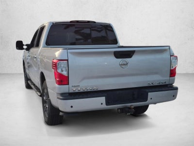 2020 Nissan Titan 4x4 Crew Cab SV