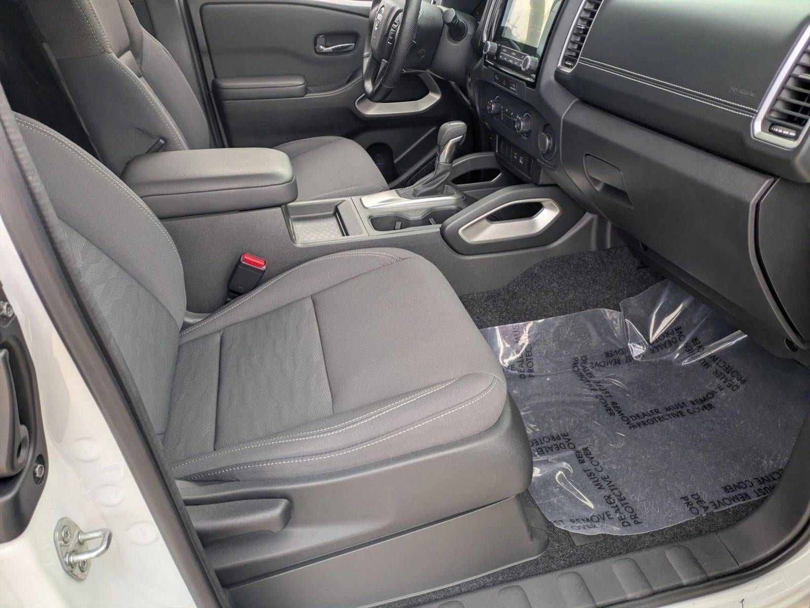 2024 Nissan Frontier King Cab 4x2 SV